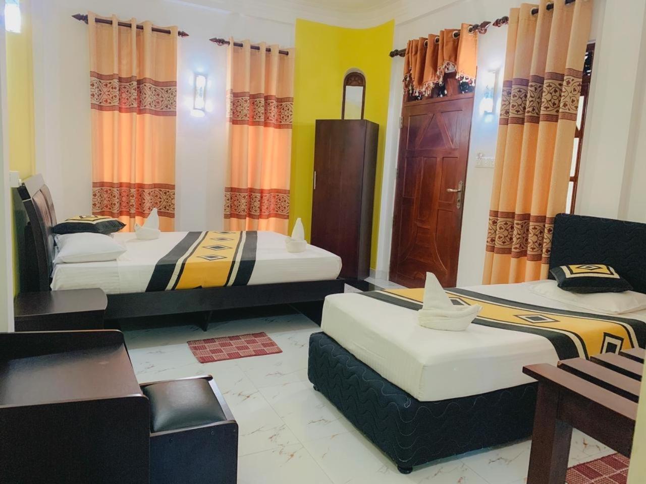 Hotel River Front Tissamaharama Luaran gambar