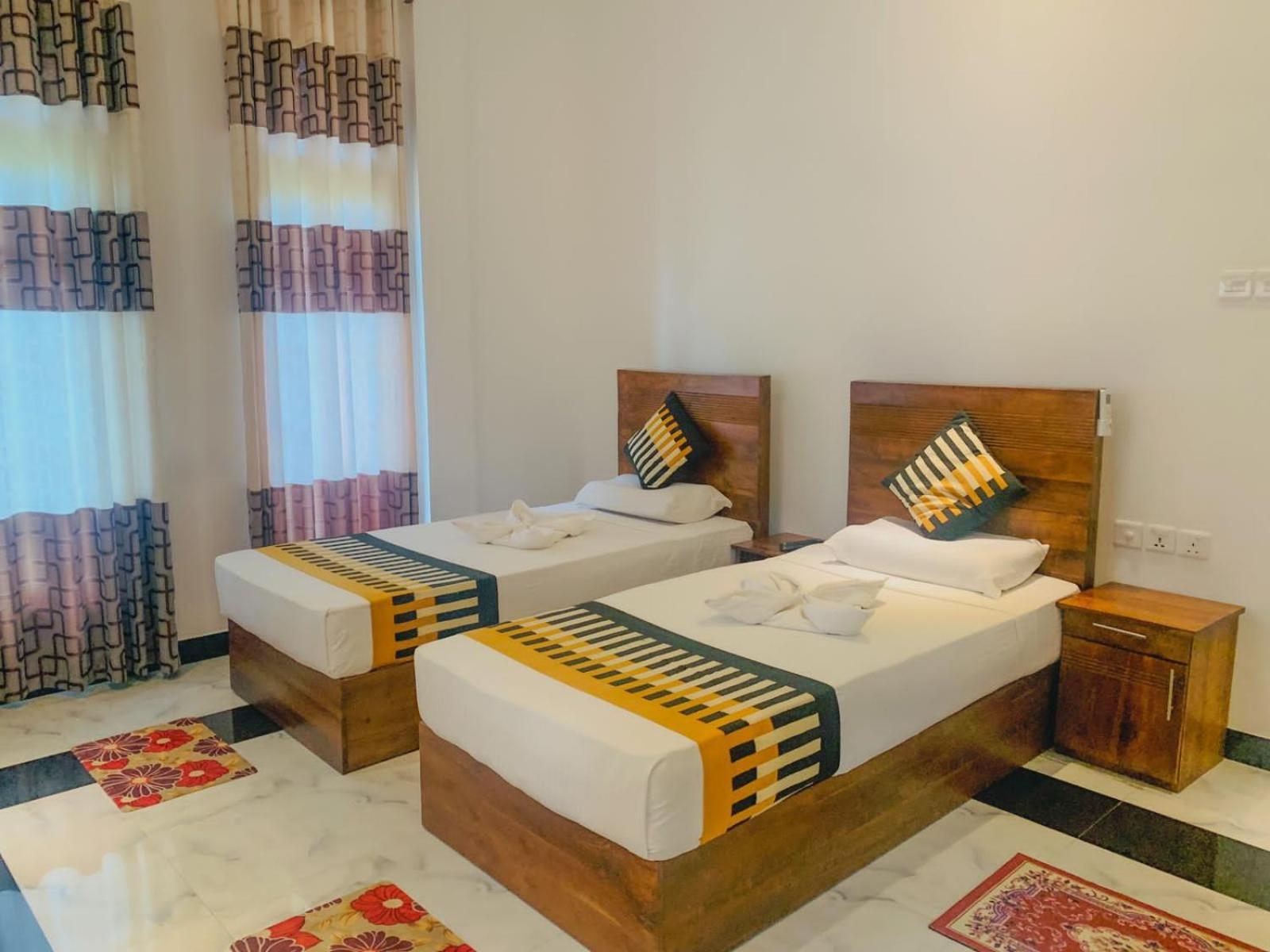 Hotel River Front Tissamaharama Luaran gambar