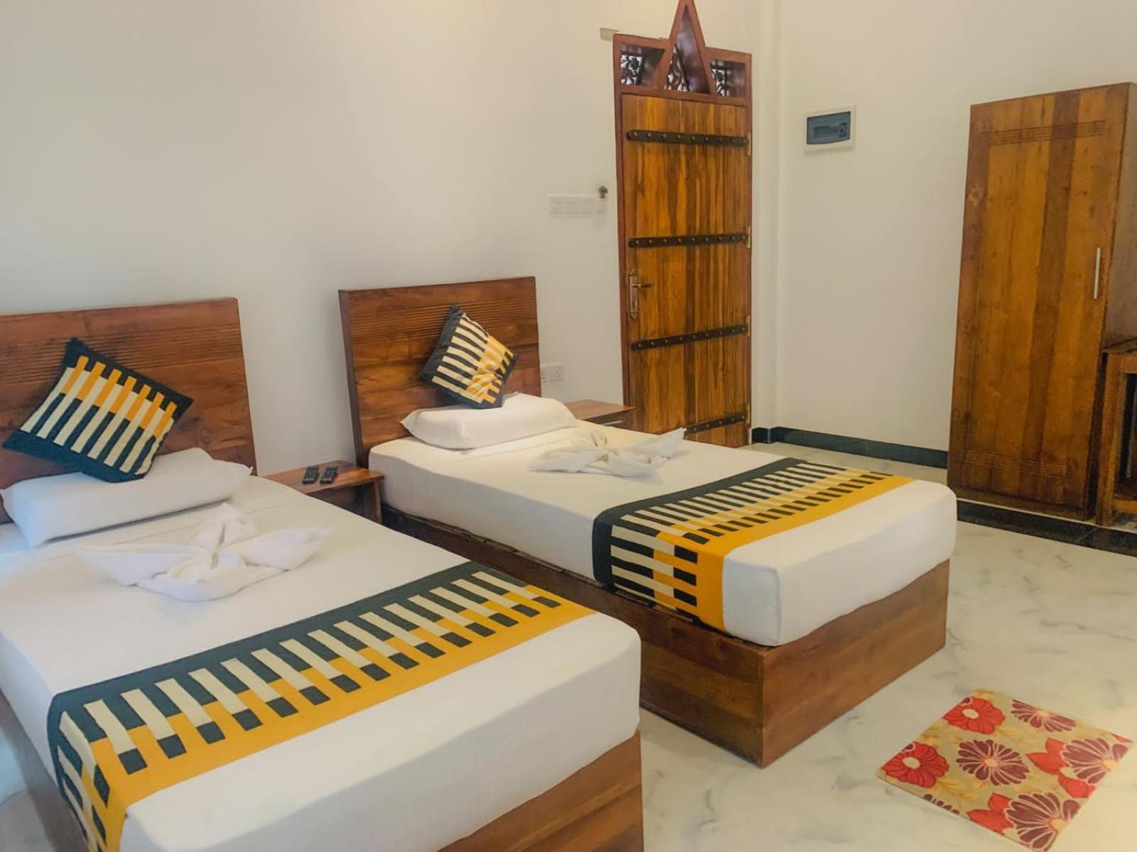 Hotel River Front Tissamaharama Luaran gambar