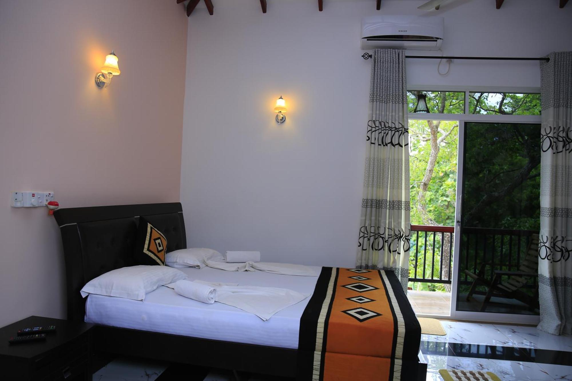 Hotel River Front Tissamaharama Luaran gambar