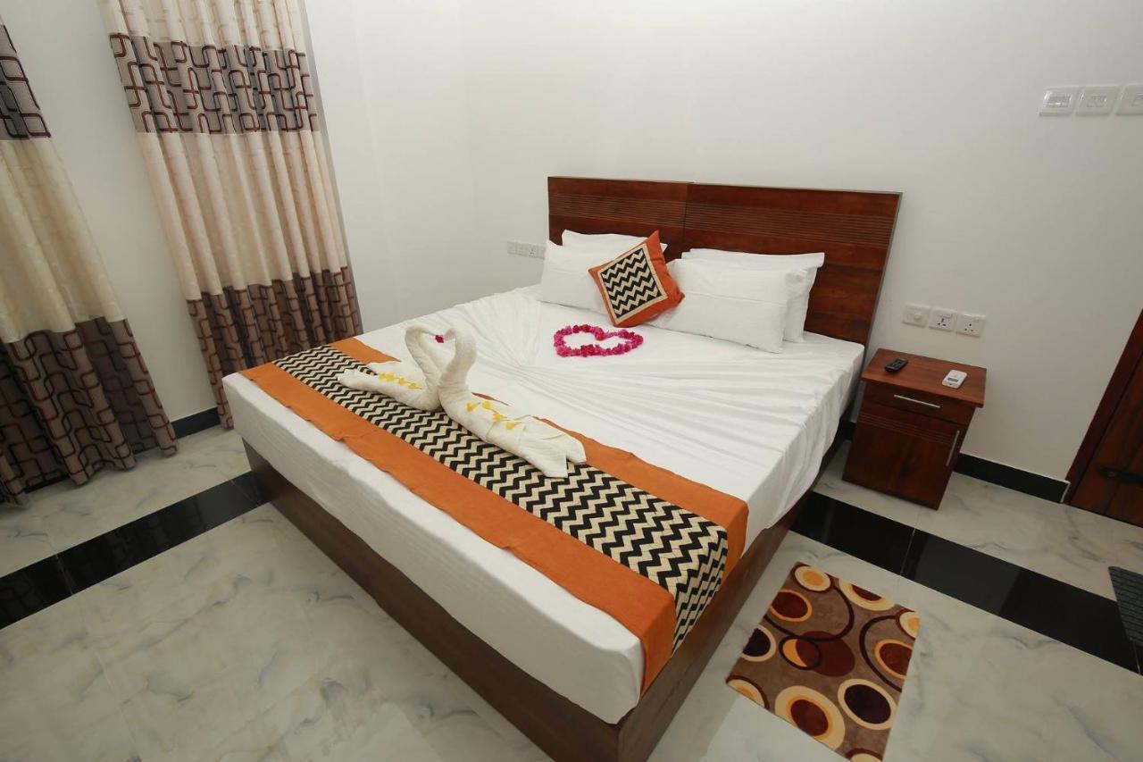 Hotel River Front Tissamaharama Luaran gambar